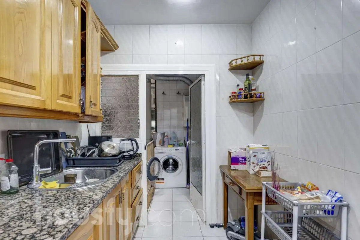 Flat for sale in Carrer de Provença, La Nova Esquerra de l'Eixample