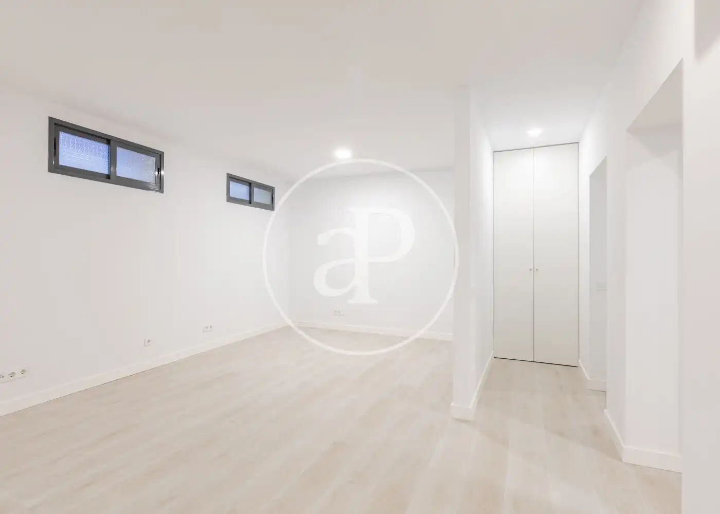 Wohnung zum Verkauf in Madrid mit Klimaanlage und Heizung