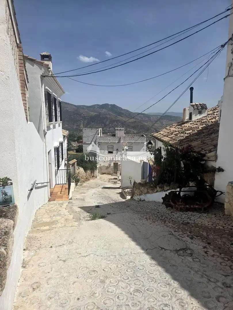 Vista exterior de Casa adosada en venta en Pegalajar