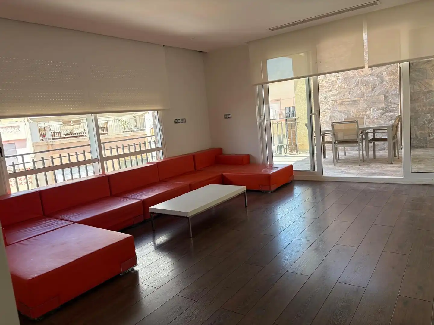 Sala de estar de Ático de alquiler en Elche / Elx con Aire acondicionado, Calefacción y Terraza