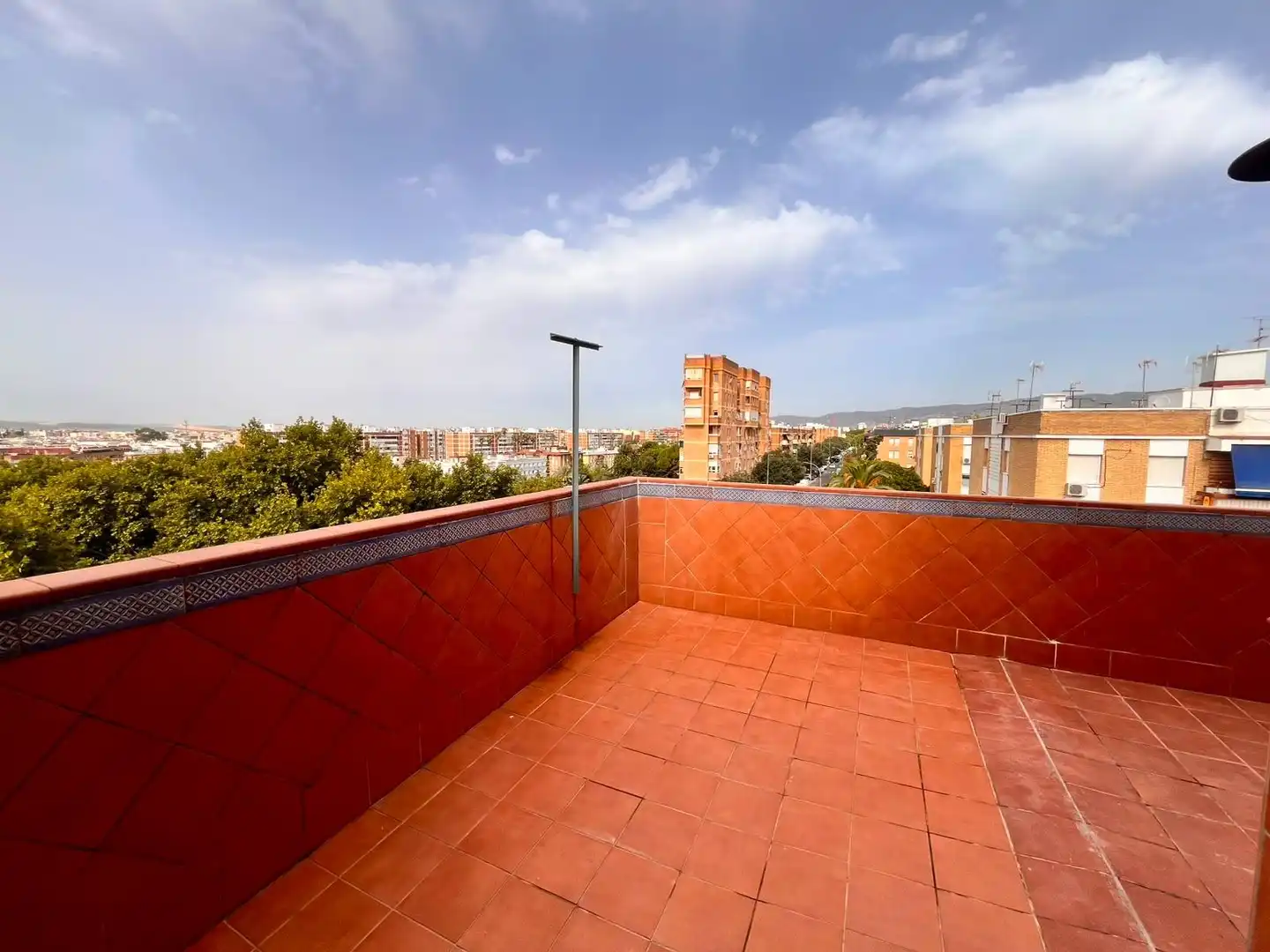 Terrasse von Dachboden zur Miete in Córdoba mit Klimaanlage und Terrasse