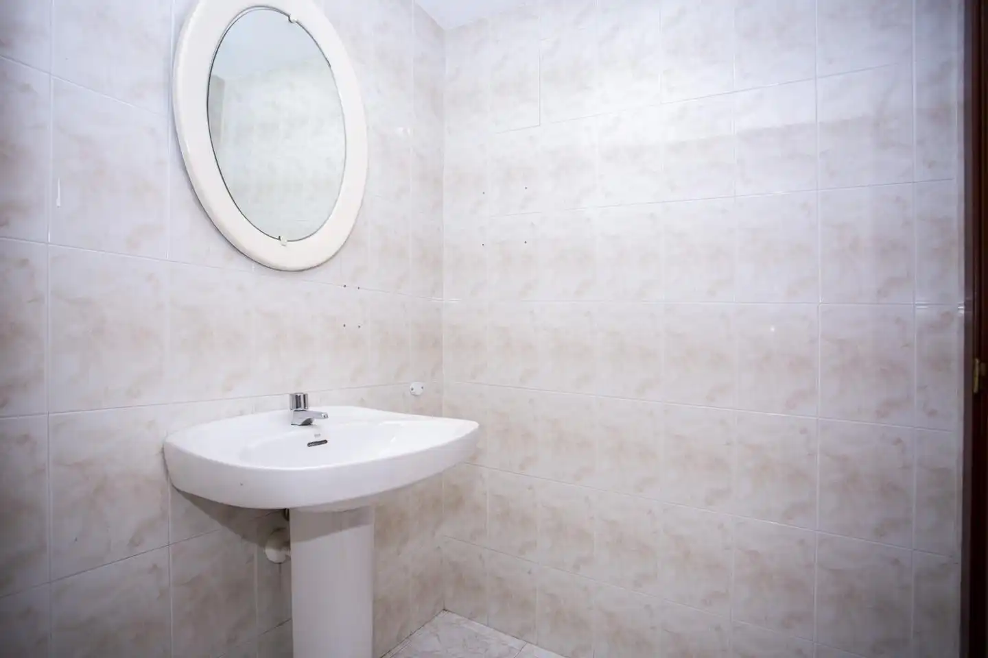 Baño de Oficina de alquiler en Burlada / Burlata