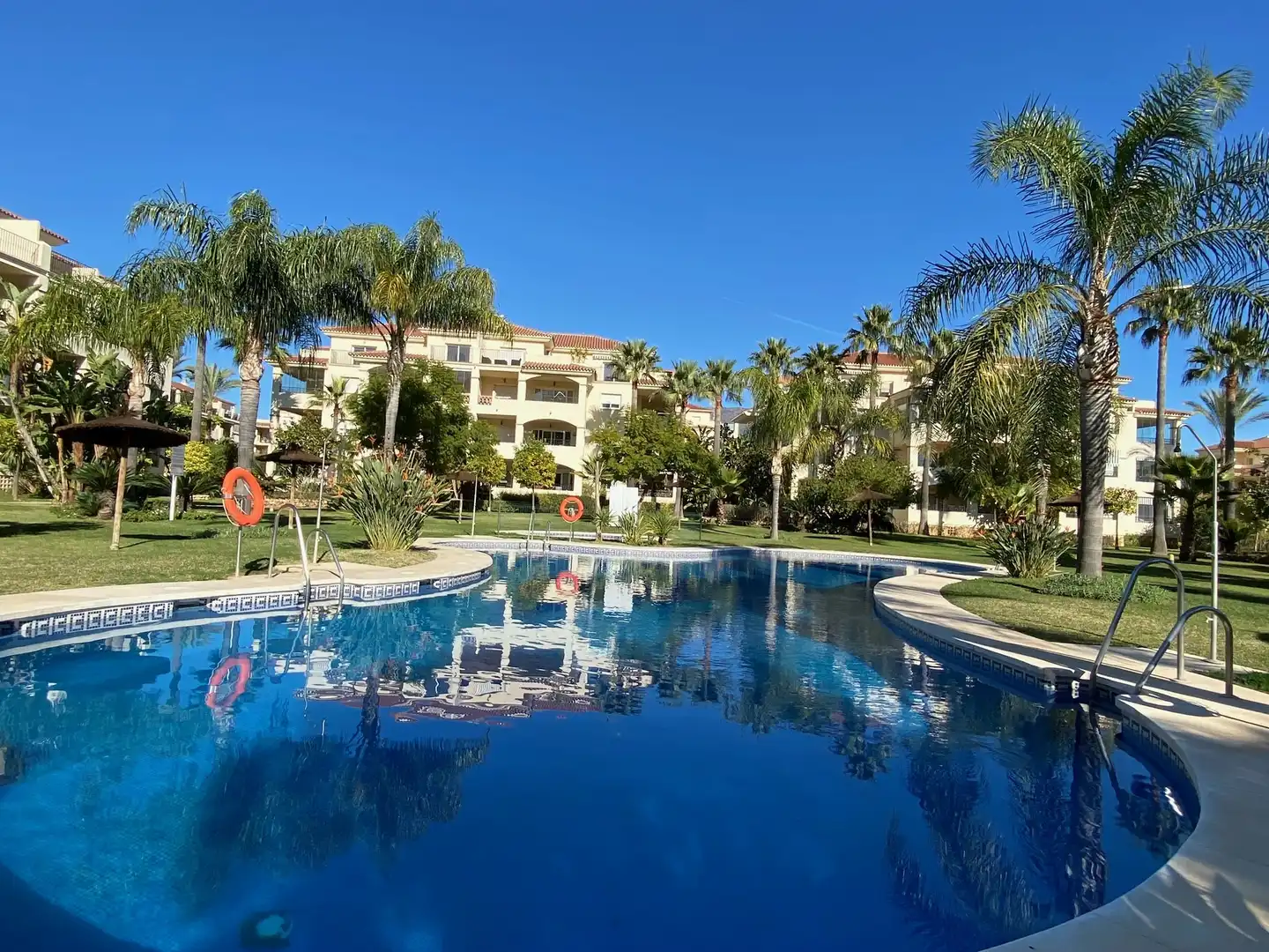 Vista exterior de Pis en venda en Mijas Golf
