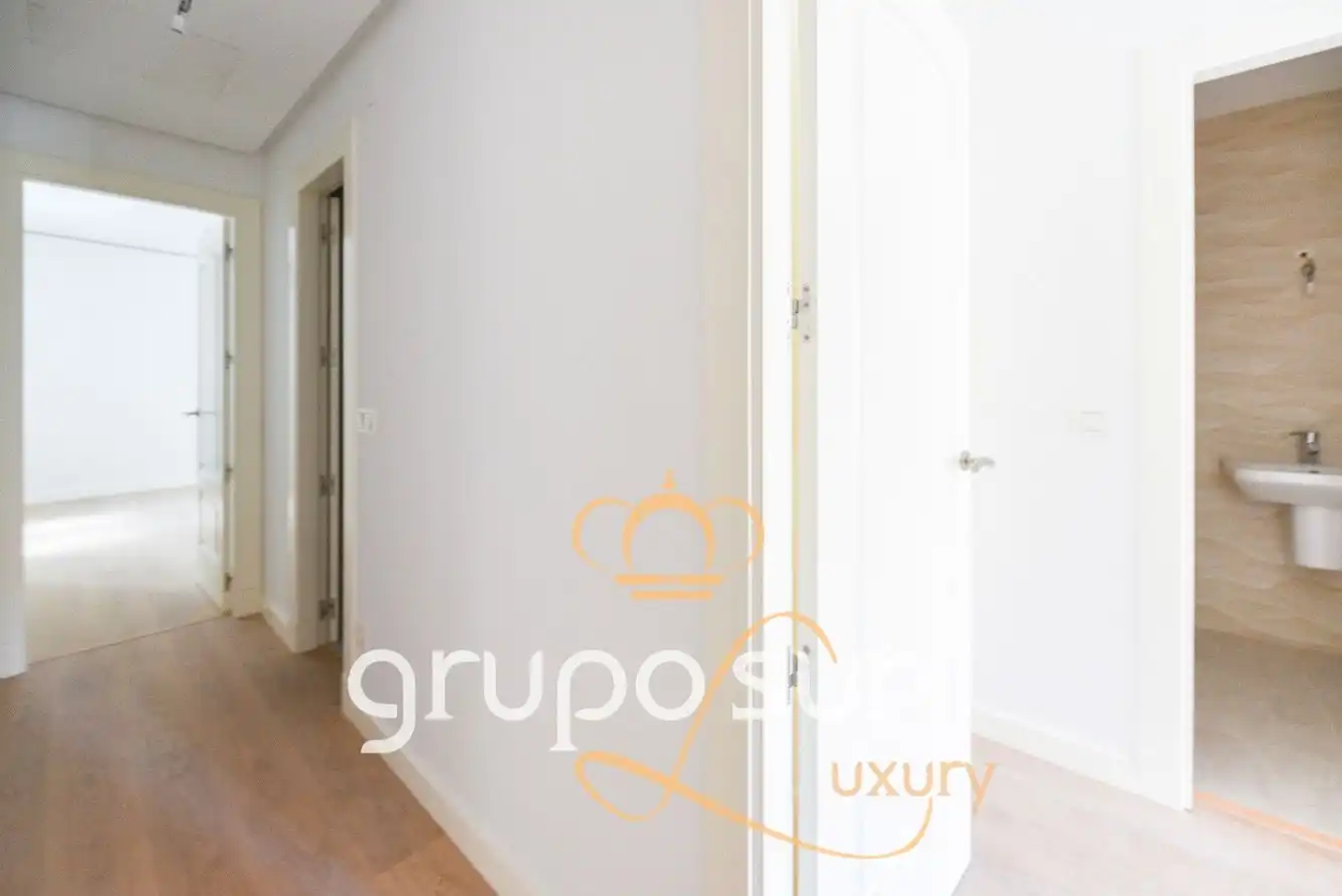 Ático en venta en Valladolid con Calefacción, Parquet y Trastero