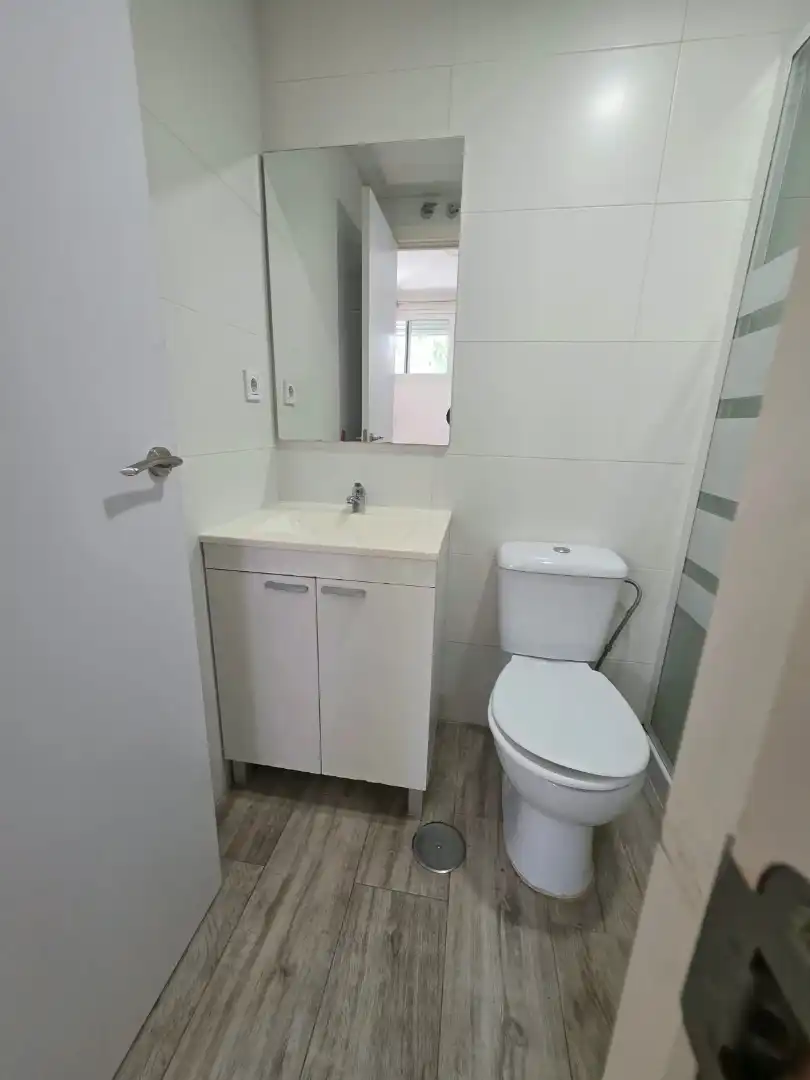 Bathroom of Apartments for rent in Latina