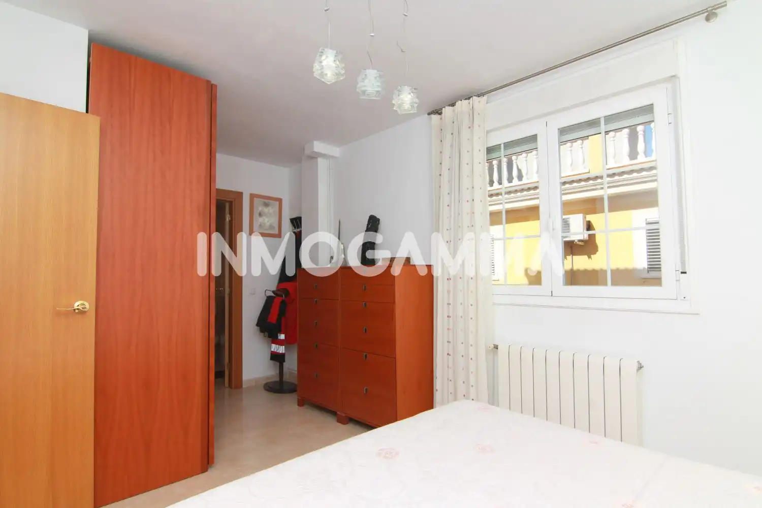 Habitación de Casa adosada en venta en Cullera con Terraza y Balcón