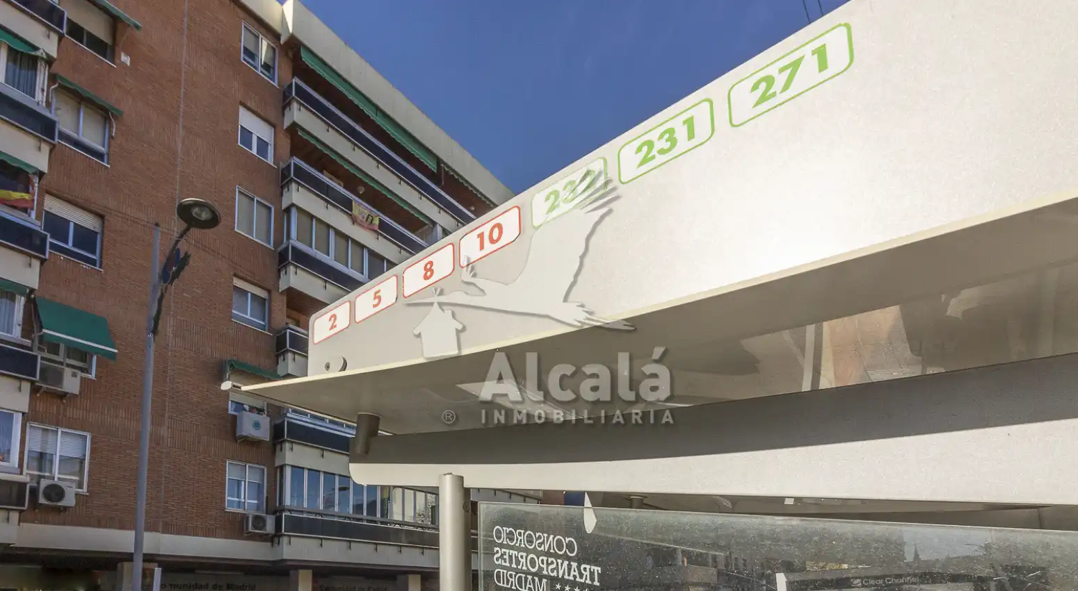 Vista exterior de Piso en venta en Alcalá de Henares con Aire acondicionado, Calefacción y Parquet