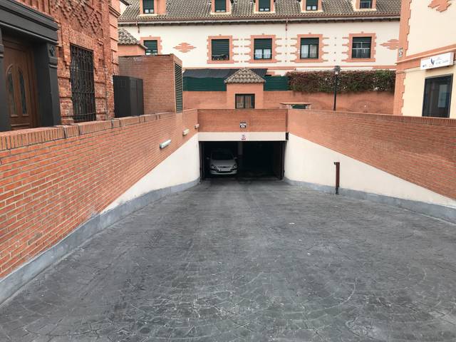 Garaje en Venta en C/ Mayor  en Griñón