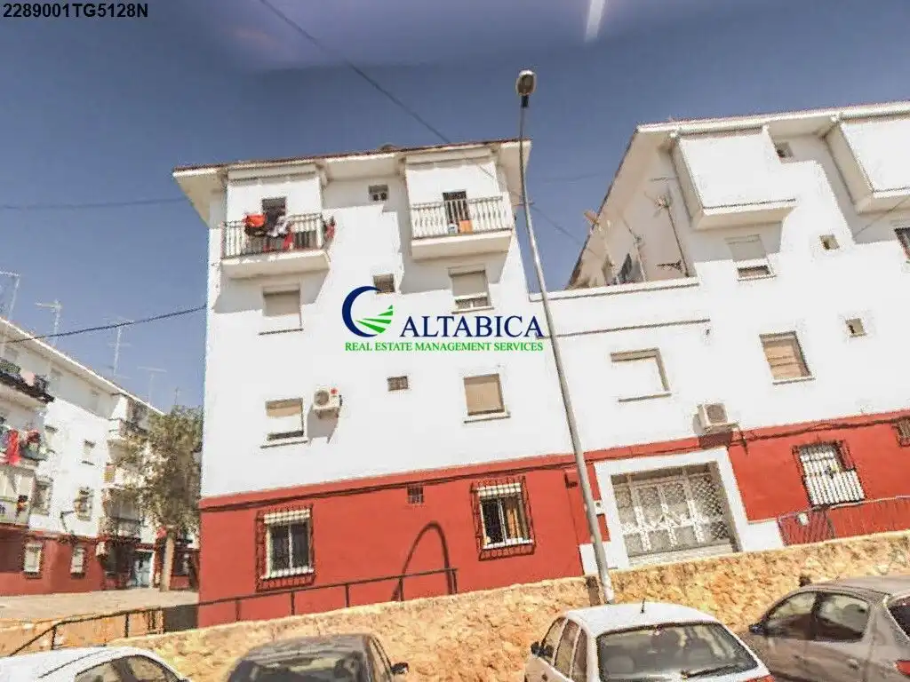 Vista exterior de Piso en venta en Utrera