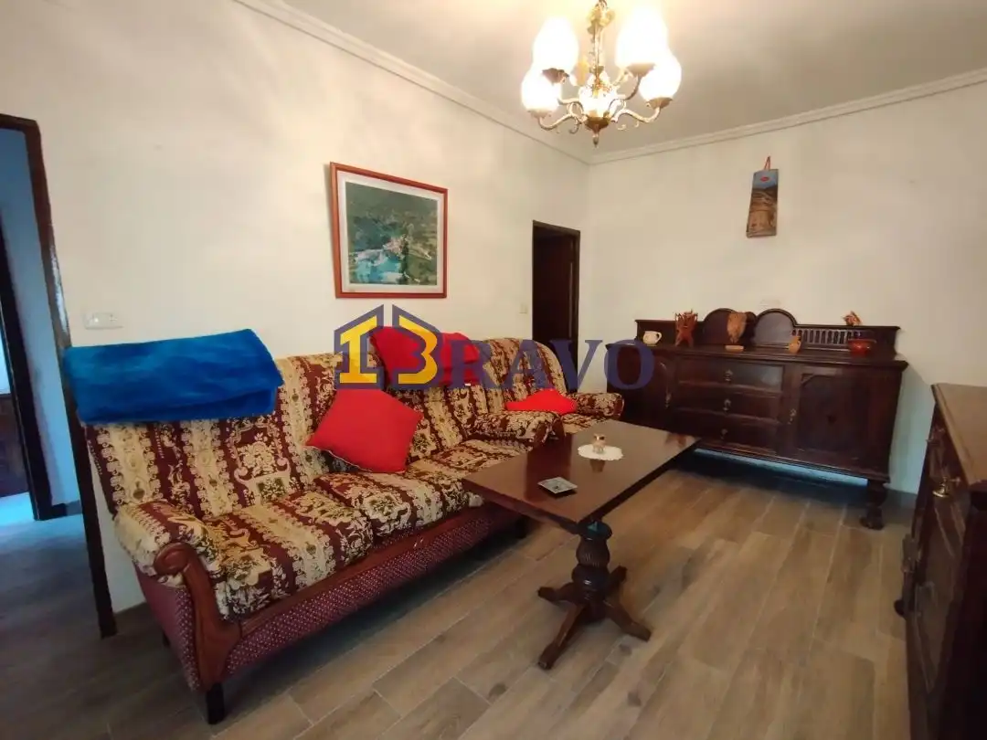 Sala d'estar de Casa o xalet en venda en Merindad de Valdivielso amb Calefacció i Balcó