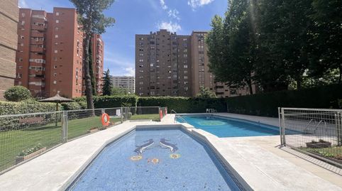 Photo 2 of Flat for rent in Calle de Sangenjo, La Paz, Madrid Capital