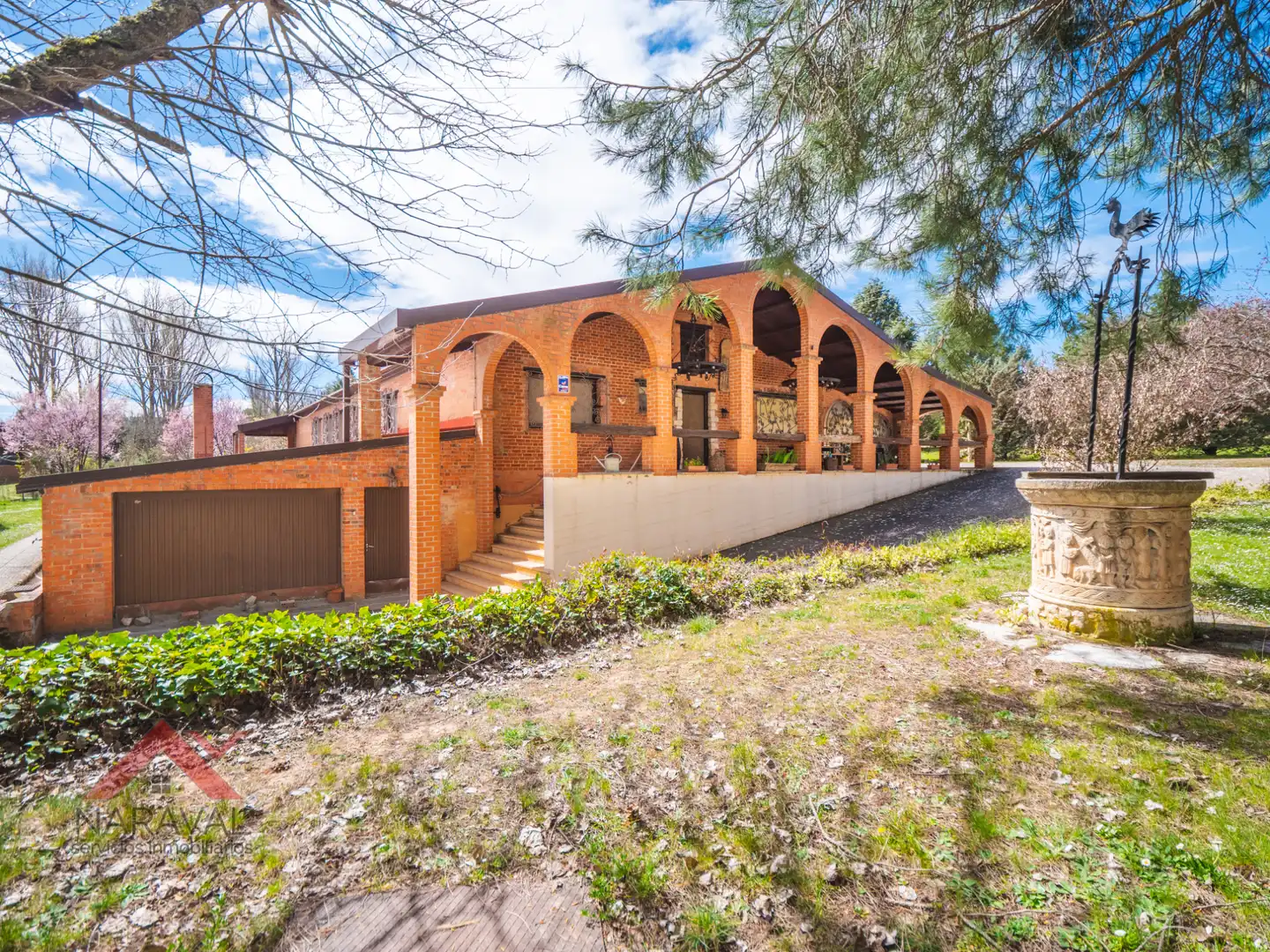 Vista exterior de Casa o xalet en venda en Burgo de Osma - Ciudad de Osma amb Calefacció, Jardí privat i Terrassa