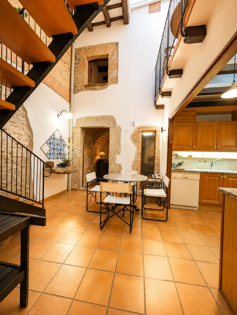 Casa con terraza en venta en Calle carrer PERELLO, imagen 3