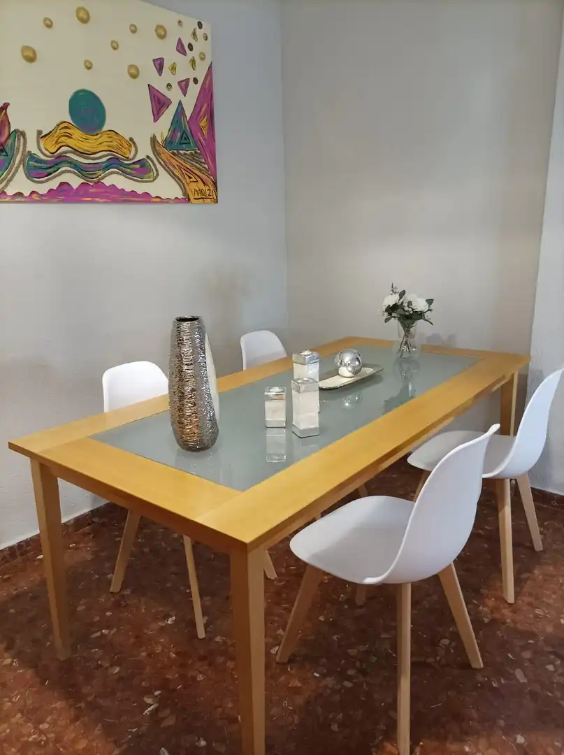 Comedor de Piso de alquiler en Córdoba con Aire acondicionado y Balcón
