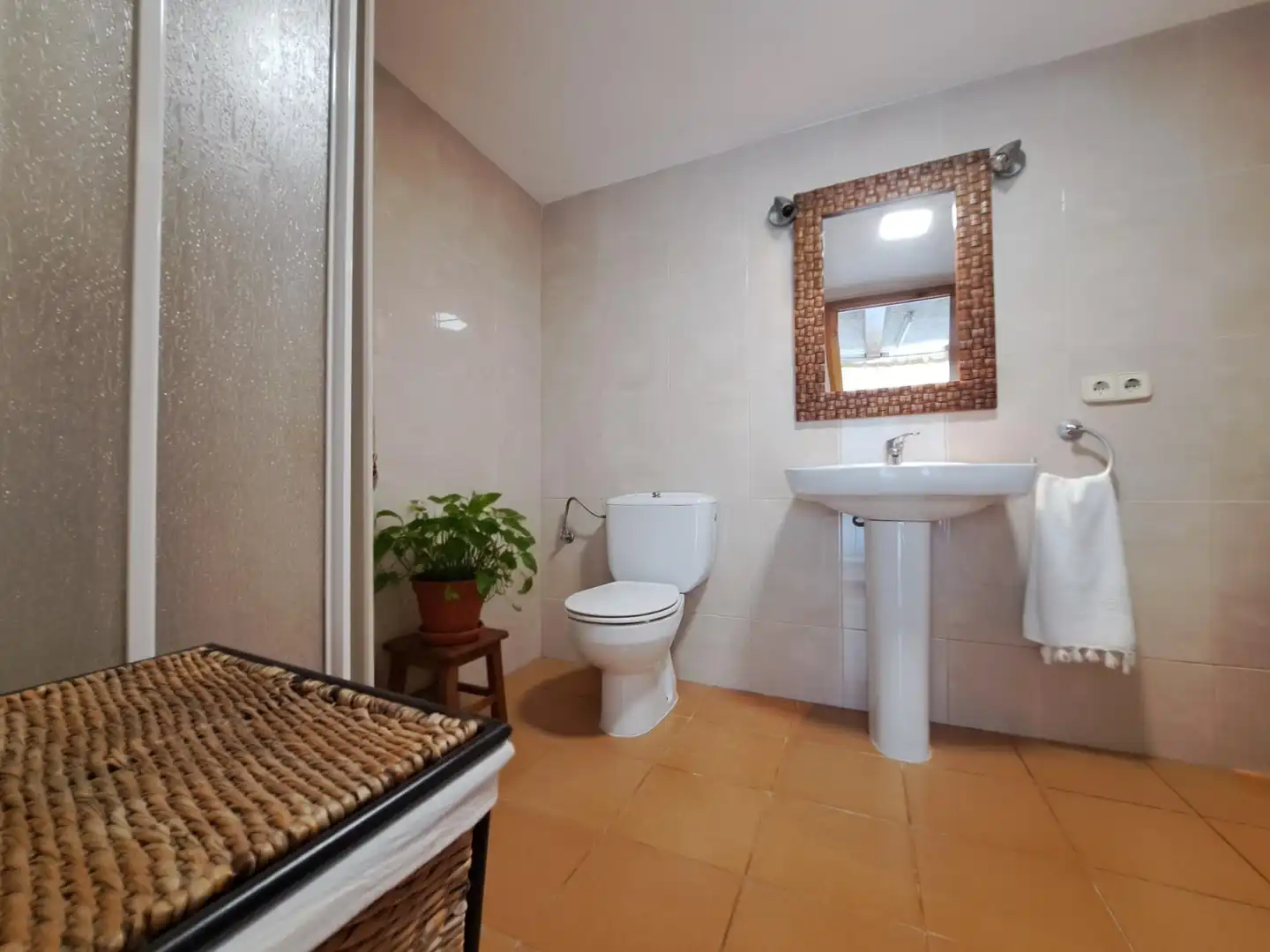 Baño de Casa o chalet en venta en Els Hostalets de Pierola con Calefacción, Jardín privado y Trastero