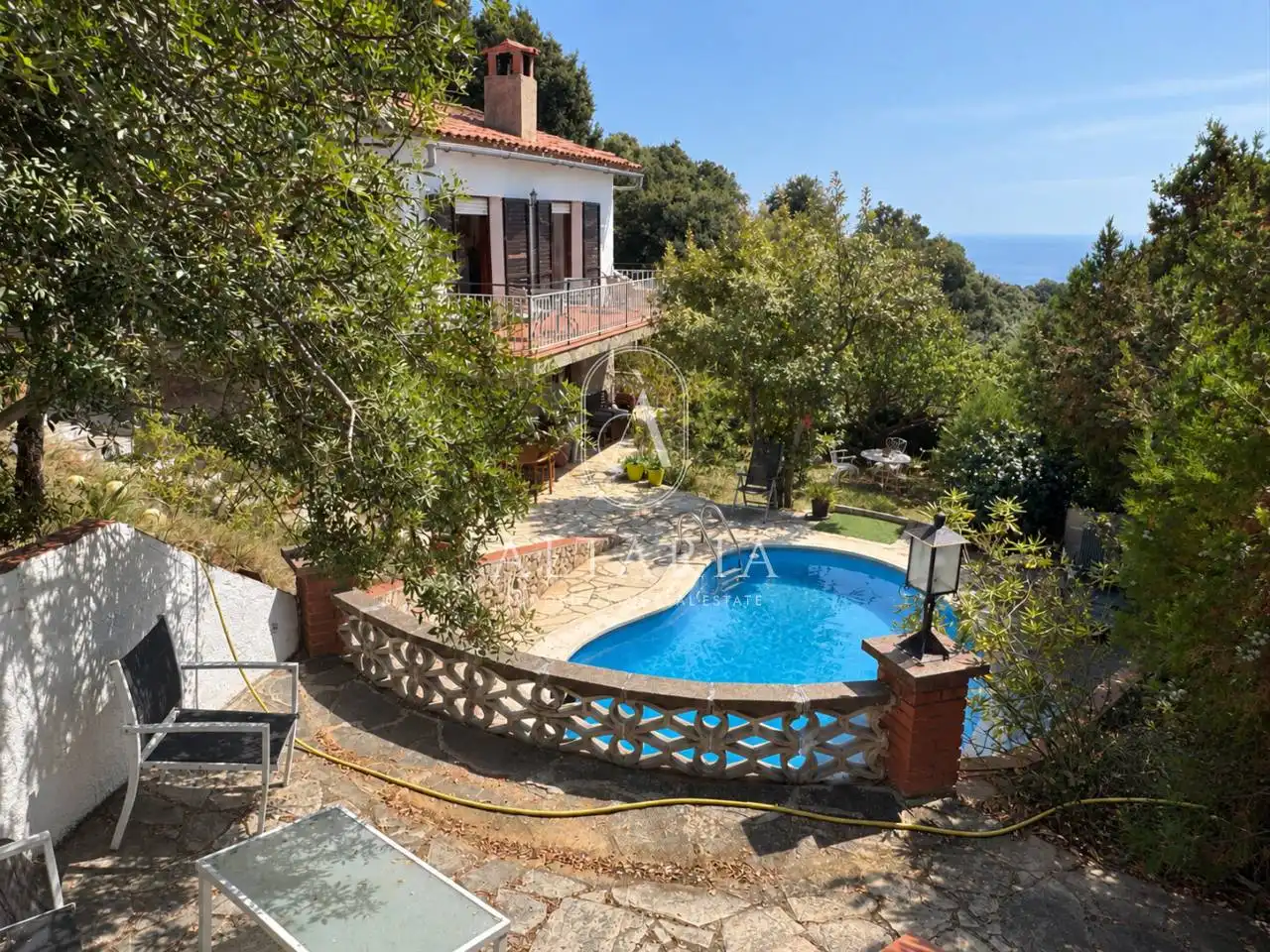 Piscina de Finca rústica en venda en Pineda de Mar amb Jardí privat, Piscina i Alarma