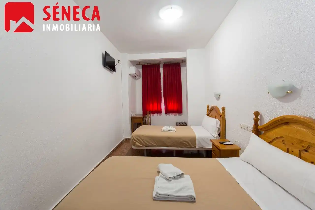 Schlafzimmer von Gebäude zum Verkauf in Córdoba