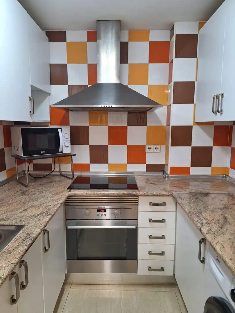 Küche von Wohnung zur Miete in Murcia mit Klimaanlage und Möbliert