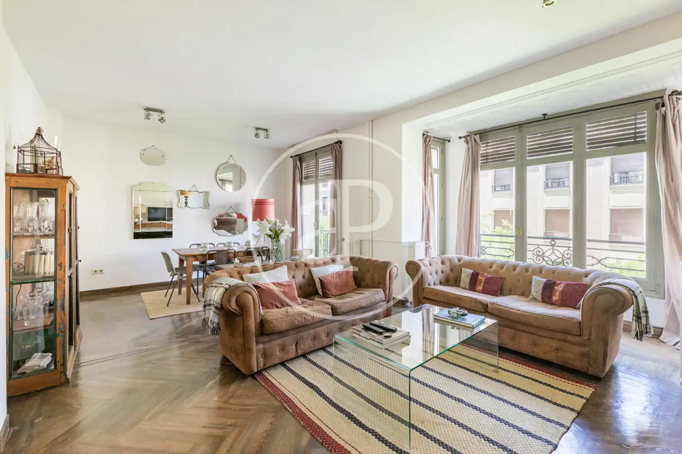 Flat for rent in C. de Moreto, Jerónimos