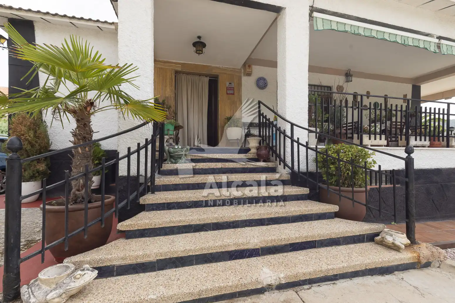 Vista exterior de Casa o chalet en venta en Tielmes con Aire acondicionado, Calefacción y Jardín privado