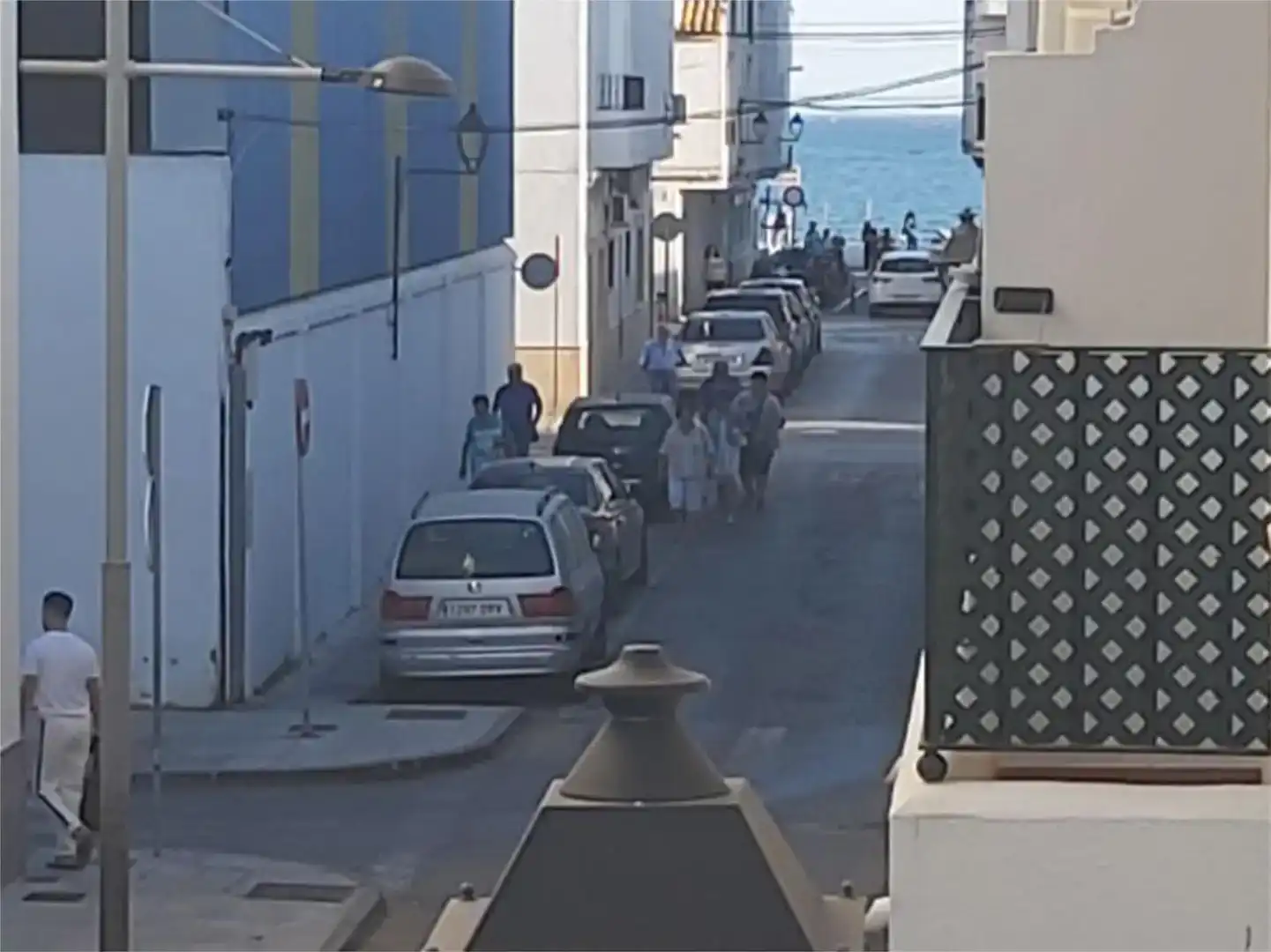 Außenansicht von Wohnung zur Miete in Barbate mit Privatgarten, Schwimmbad und Möbliert