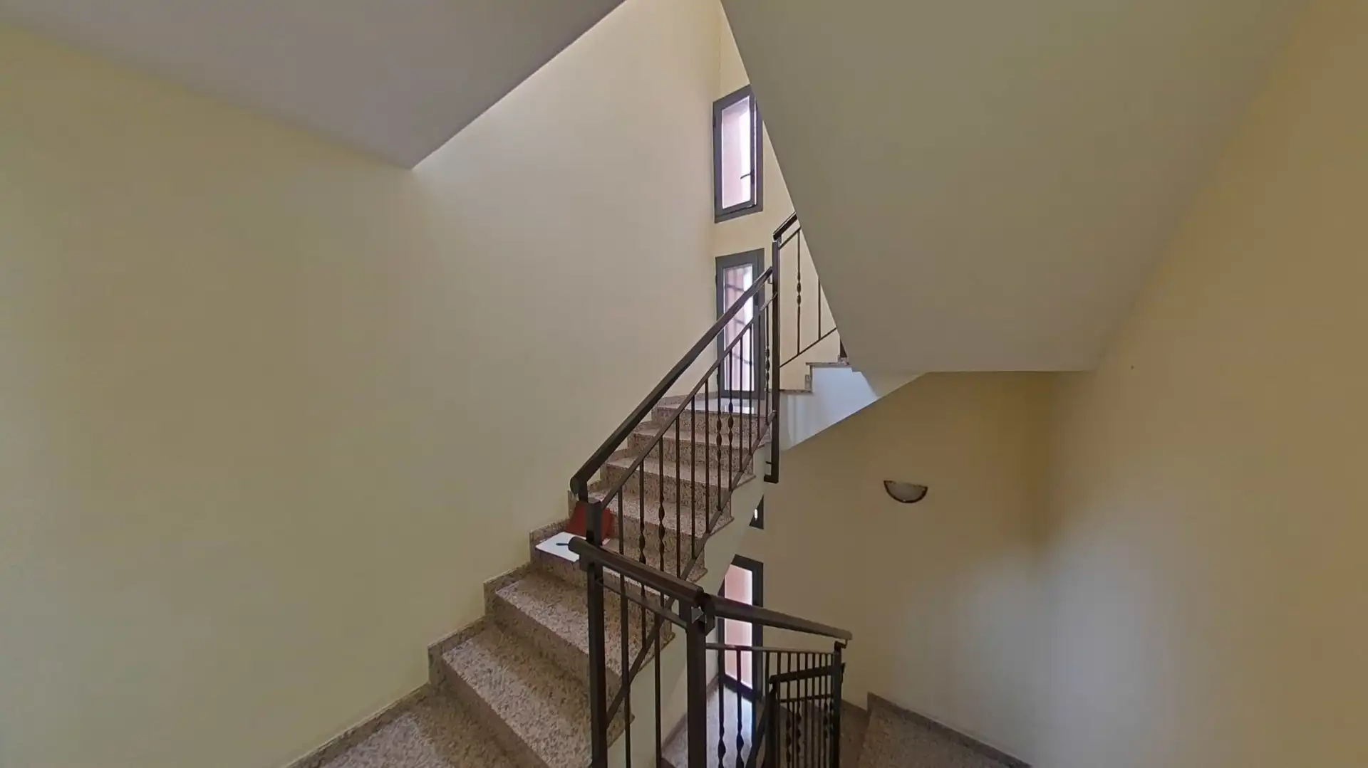 Maisonette zum Verkauf in Cornellà de Llobregat