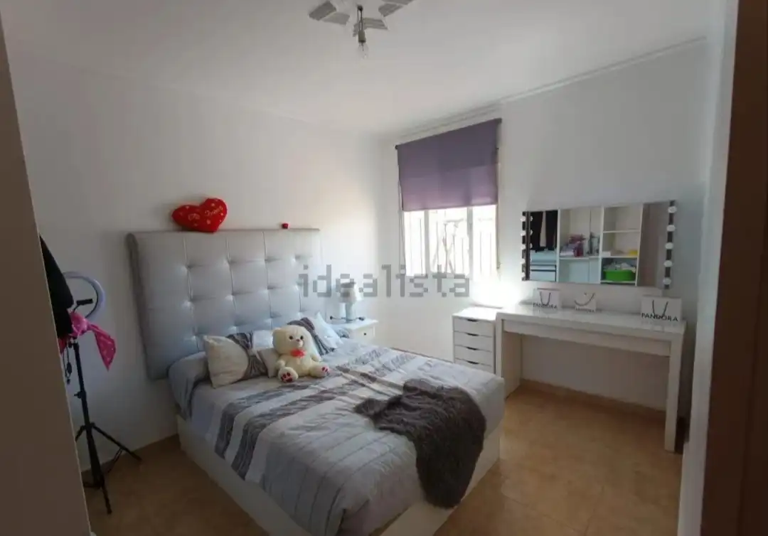 Dormitori de Casa o xalet en venda en Cartagena amb Aire condicionat, Jardí privat i Moblat
