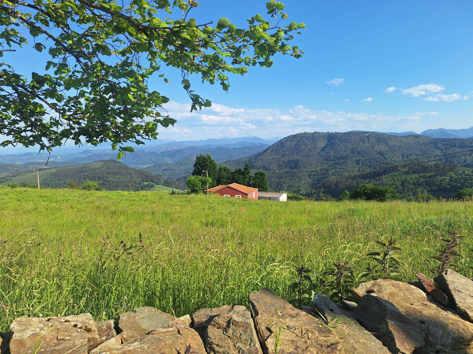 Country house for sale in Salas  with Private garden and Storage room