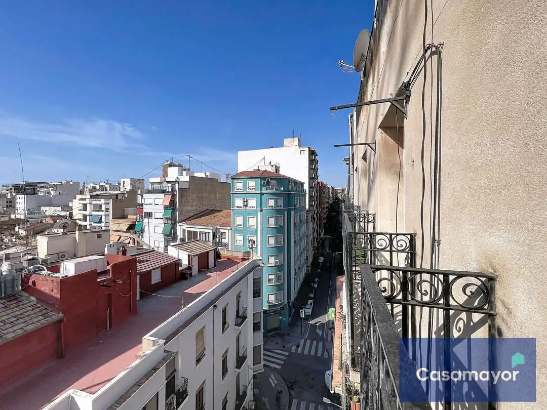 Exterior view of Flat for rent in Alicante / Alacant  with Oven, Washing machine and TV