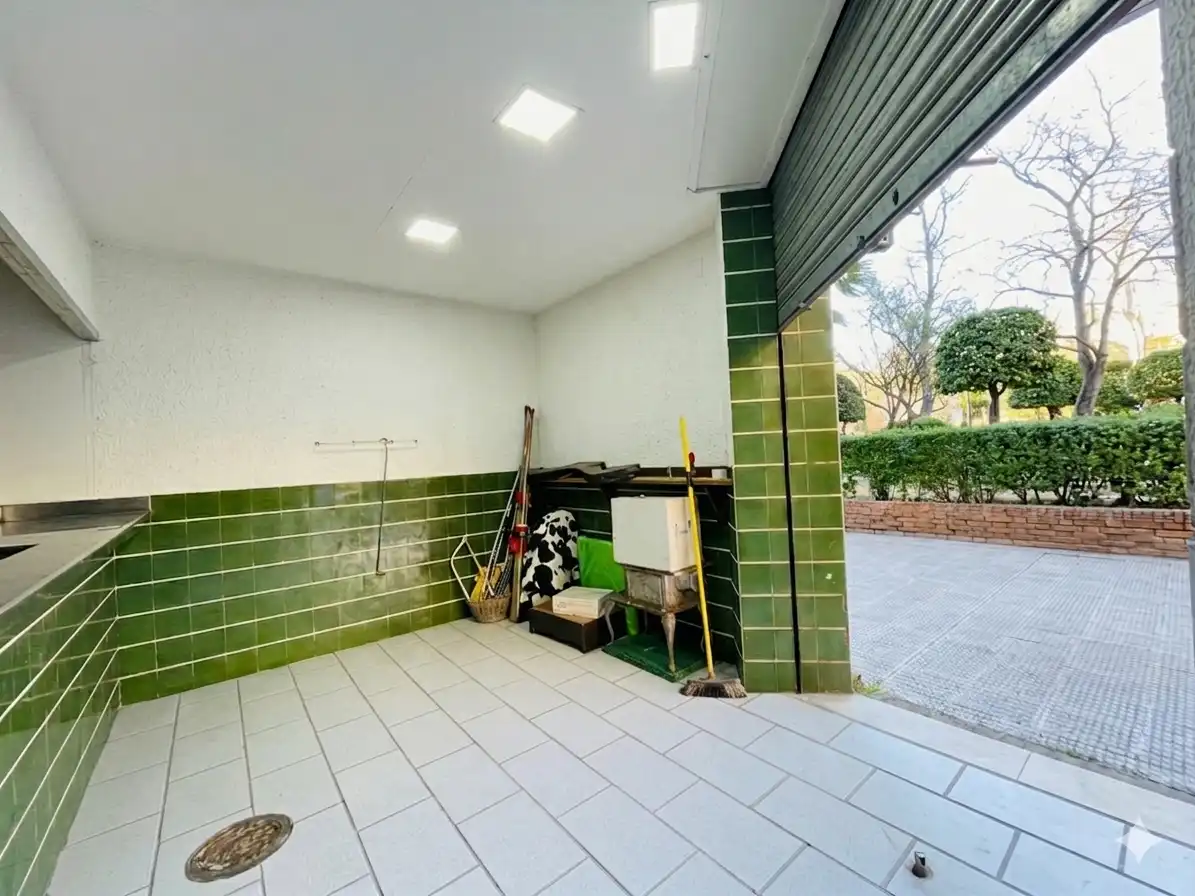 Commercial properties for sale in Zaragoza