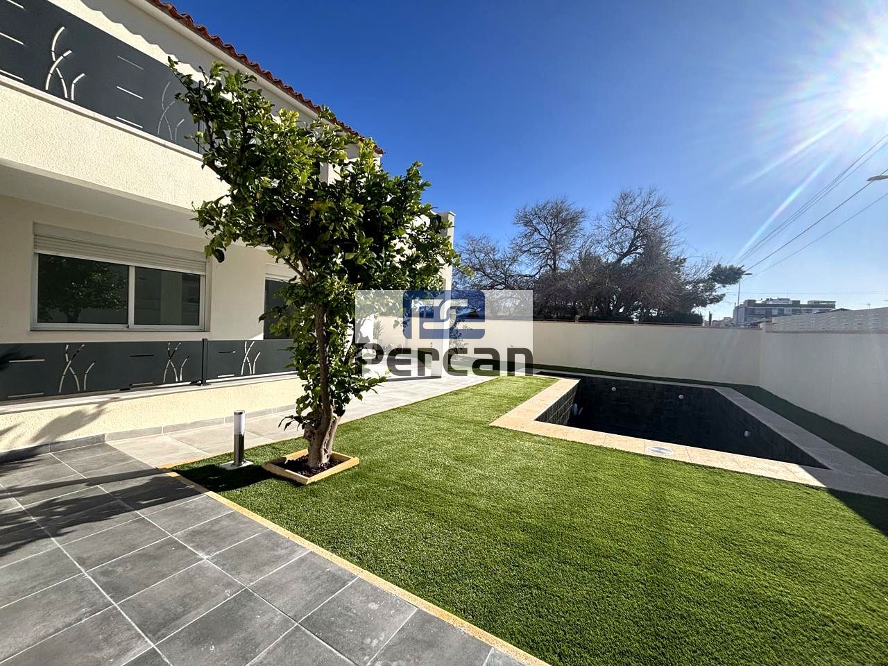 Jardí de Casa o xalet de lloguer en El Campello amb Jardí privat, Piscina i Balcó