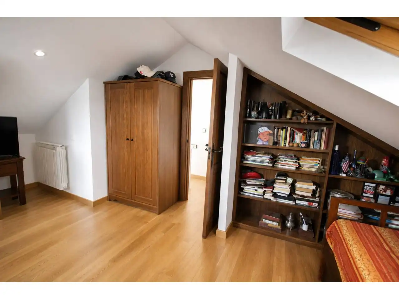 Bedroom of Houses for sale in Cabanillas del Campo  with Private garden, Terrace and Swimming Pool