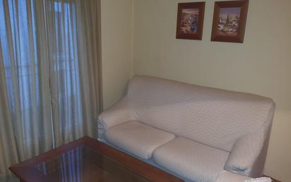 Living room of Flat for sale in Plasencia  with Balcony