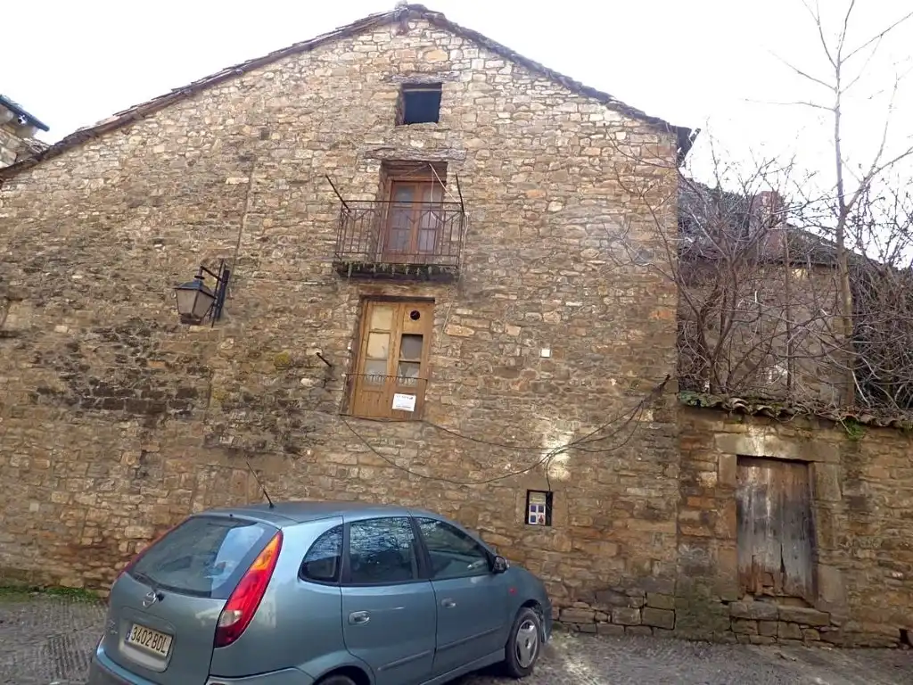 Houses for sale in C. Sta. Cruz, 27-25, Aínsa-Sobrarbe