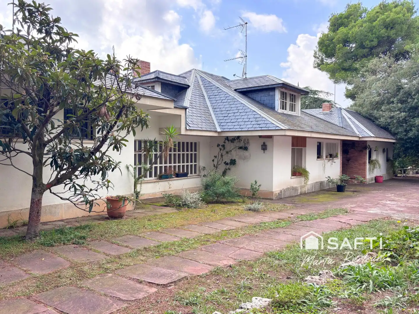 Vista exterior de Finca rústica en venta en Sant Feliu de Codines con Calefacción, Terraza y Piscina