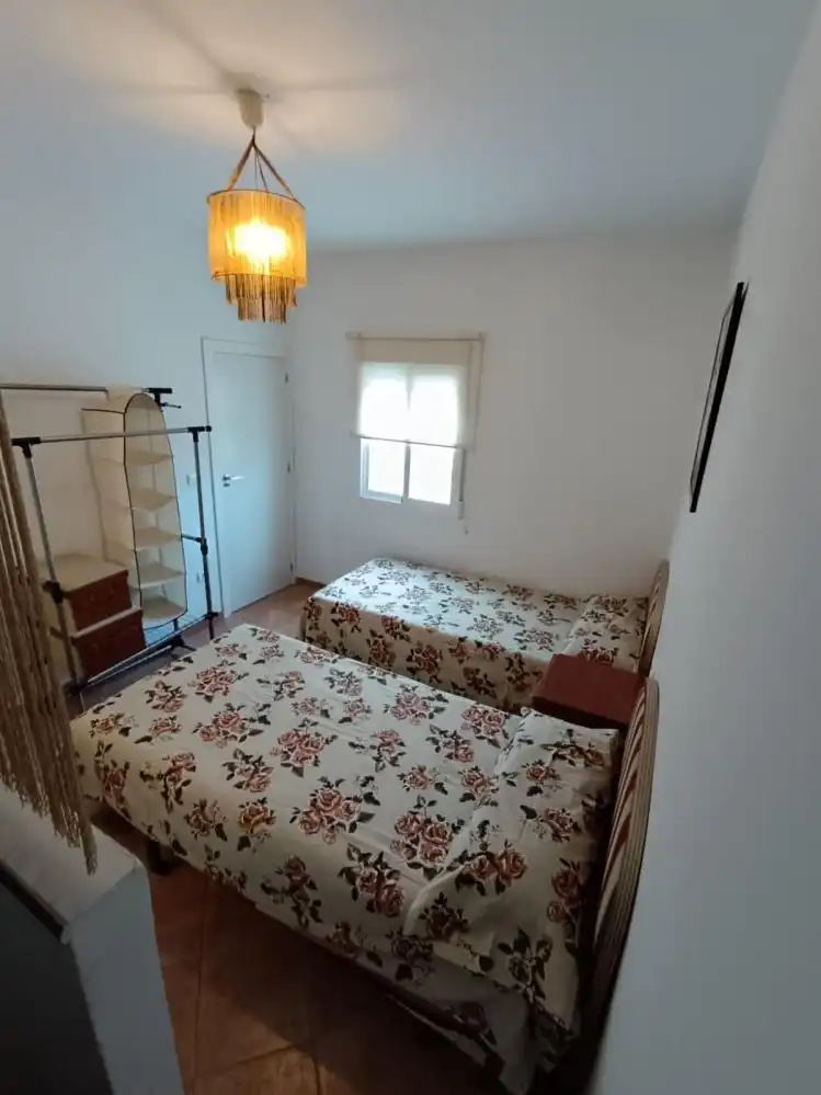 Dormitori de Casa o xalet en venda en Chilluévar amb Aire condicionat, Terrassa i Moblat