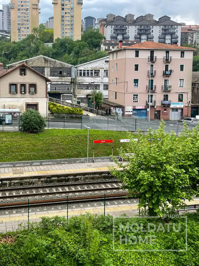 Exterior view of Flat for sale in Donostia - San Sebastián   with Heating and Terrace