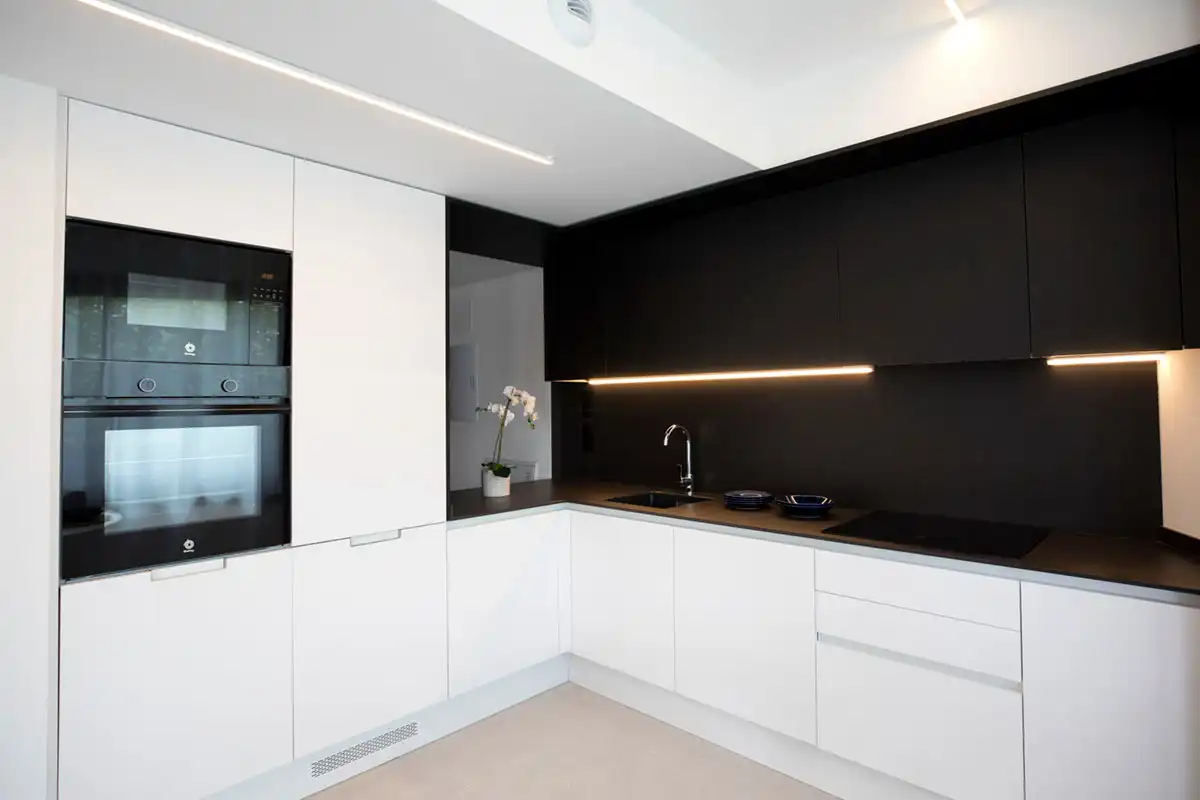Cocina de Piso en venta en Abrera con Terraza, Trastero y Piscina comunitaria