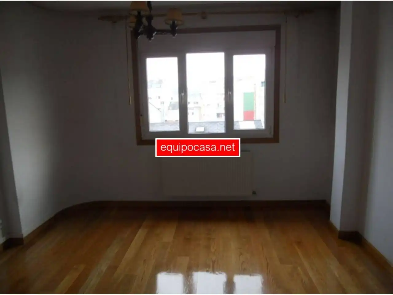 Habitación de Dúplex en venta en Lugo con Calefacción, Terraza y Trastero