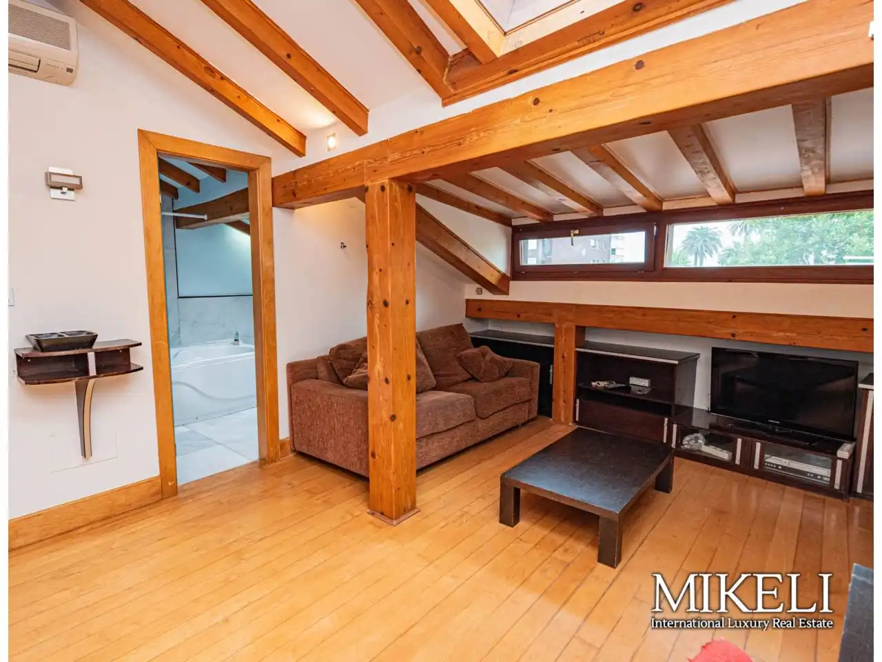 Sala d'estar de Àtic en venda en Santander amb Aire condicionat i Parquet