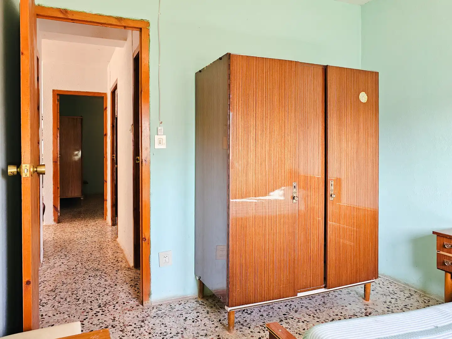 Dormitori de Finca rústica en venda en Pedrola amb Jardí privat, Terrassa i Moblat