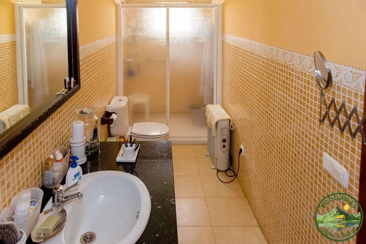 Baño de Casa o chalet en venta en Trabadelo con Calefacción y Amueblado