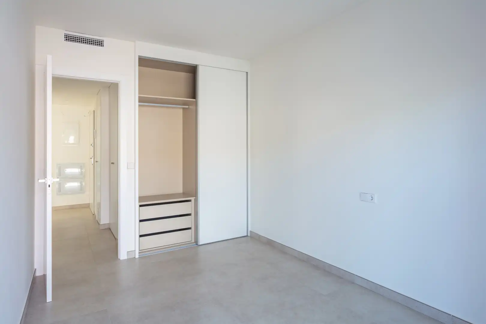 Habitación de Apartamento en venta en Jávea / Xàbia con Aire acondicionado, Jardín privado y Terraza