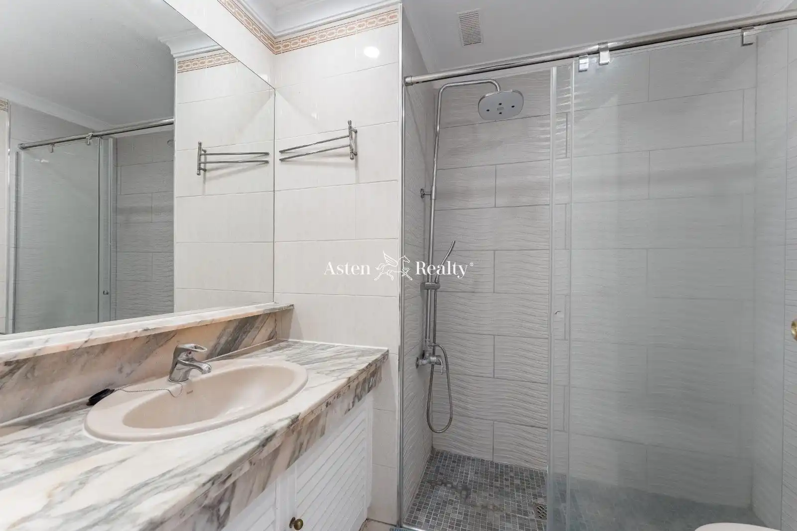 Badezimmer von Gebäude zum Verkauf in San Miguel de Abona