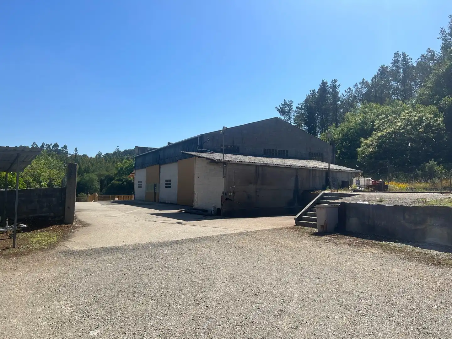 Exterior view of Industrial buildings for sale in Ordes  with Heating