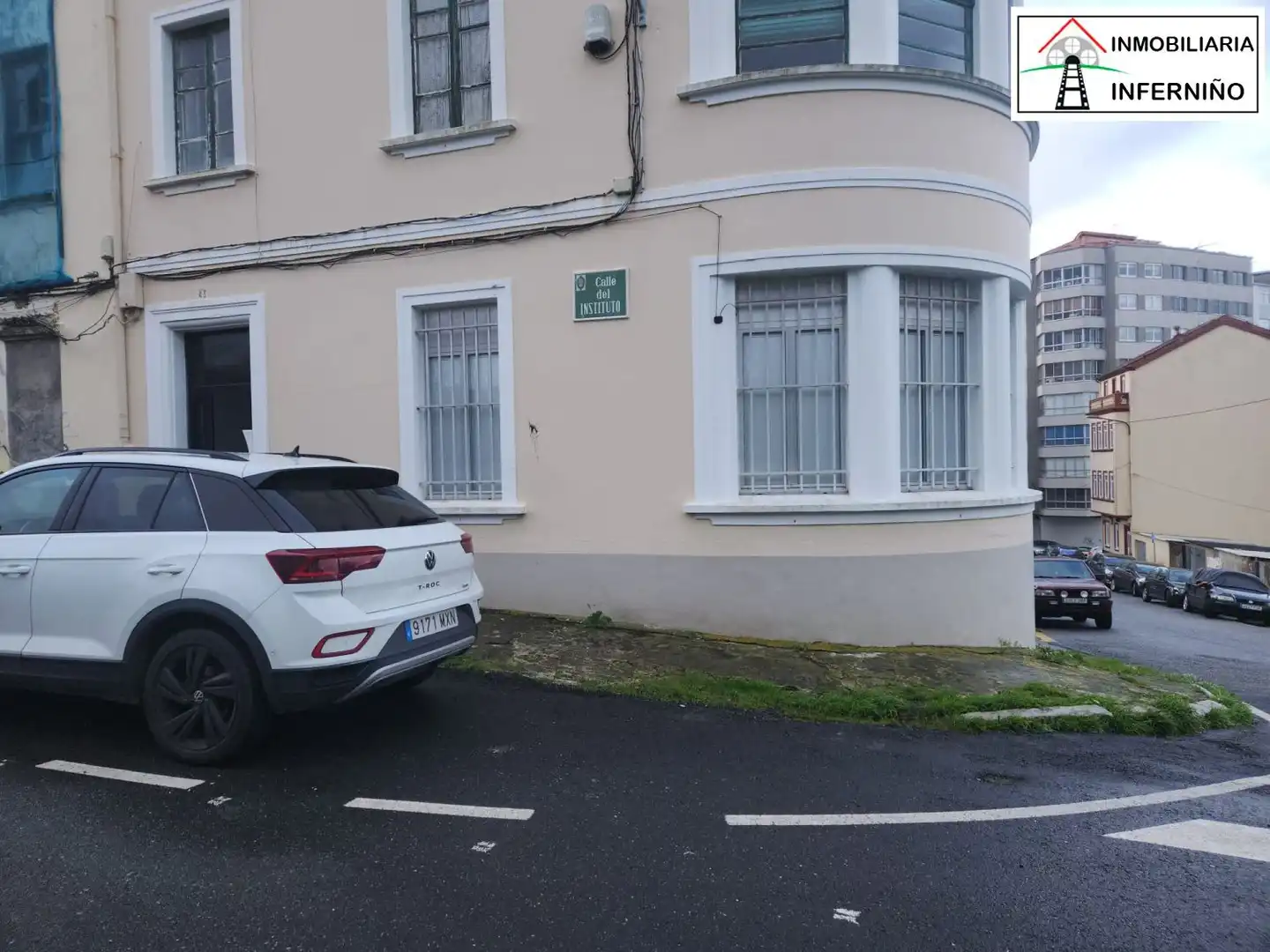 Aparcament de Edifici en venda en Ferrol