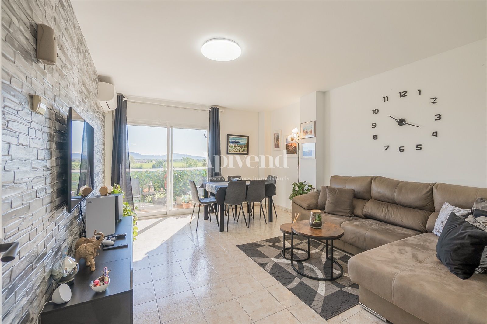Flat for sale in Carrer Sitjà, Creu de la Mà, Figueres
