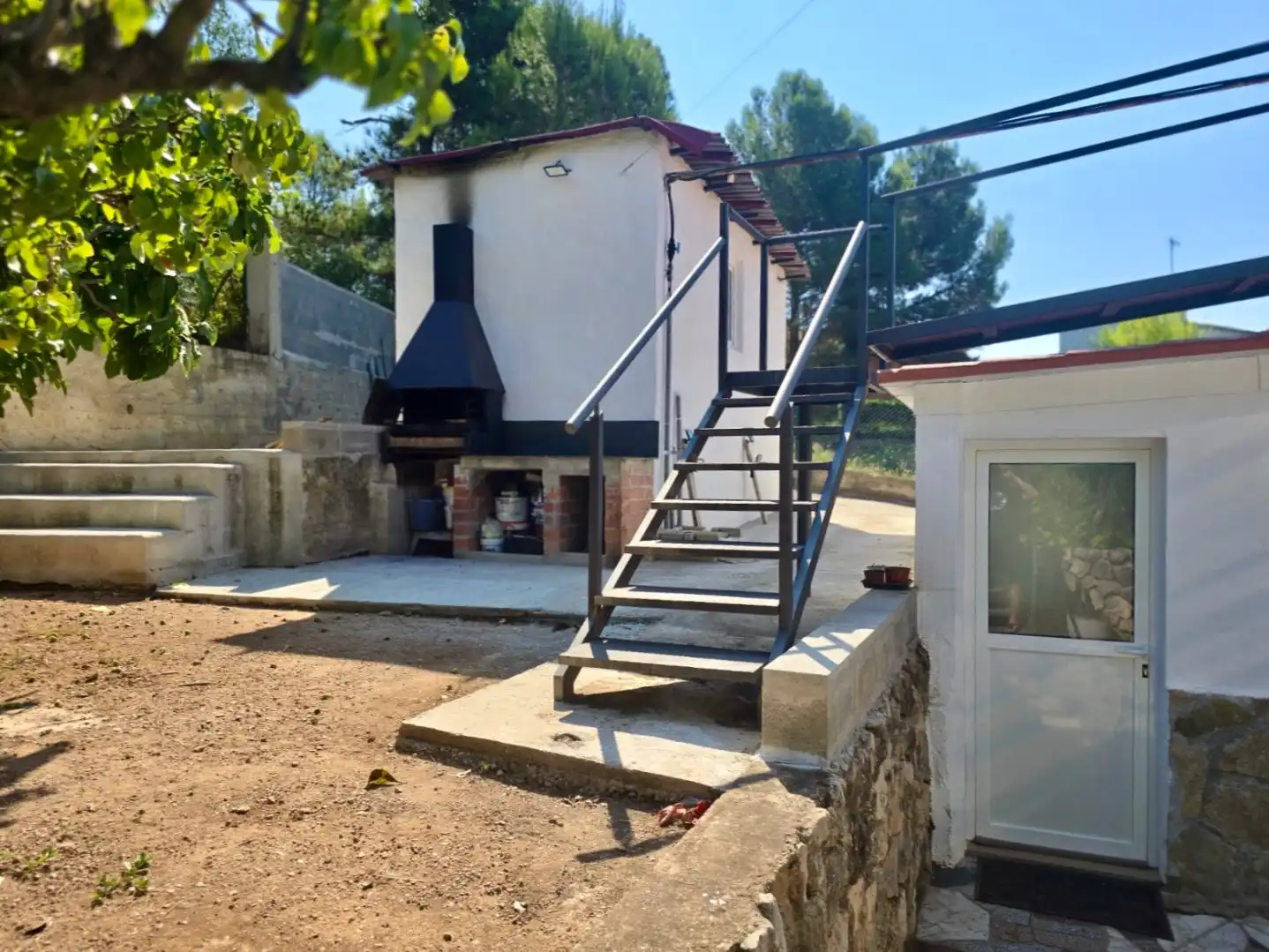 Country house with pool for sale in Camí de Pinedes Altes 13, imagen 18