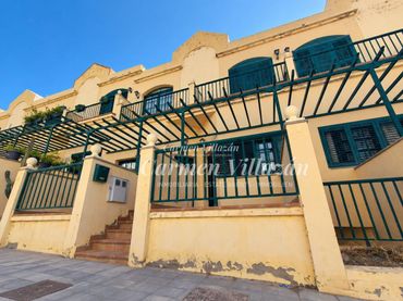 Dúplex amb balcó en venda a Calle Beethoven