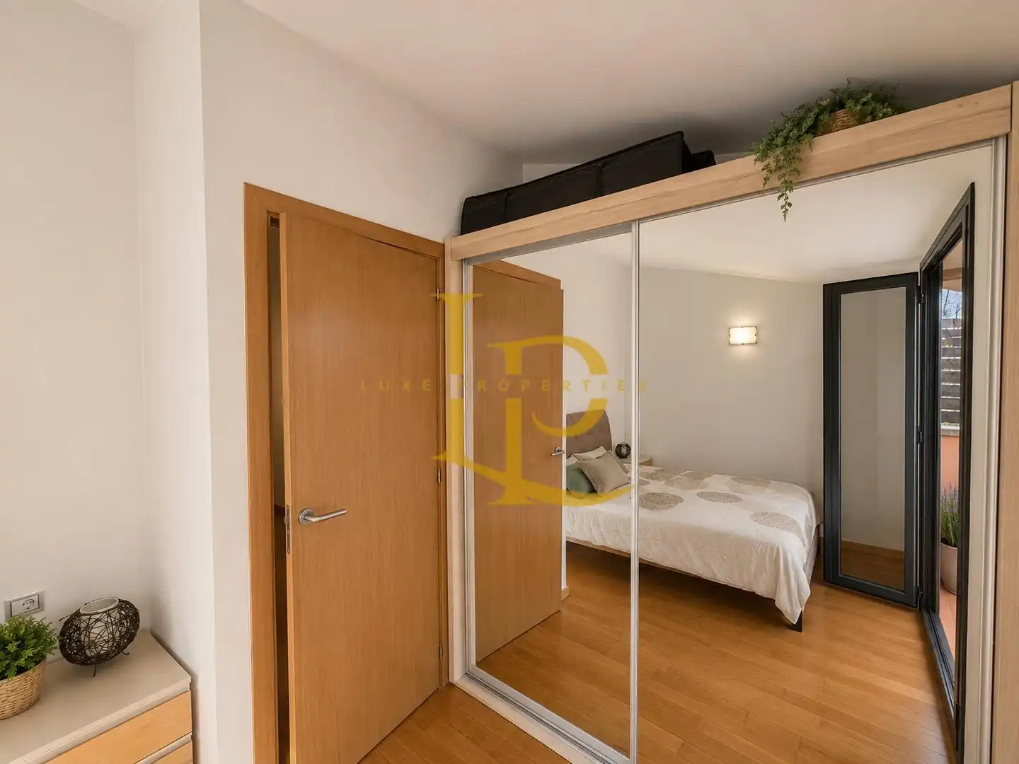 Dormitori de Dúplex en venda en Rubí amb Aire condicionat, Calefacció i Parquet